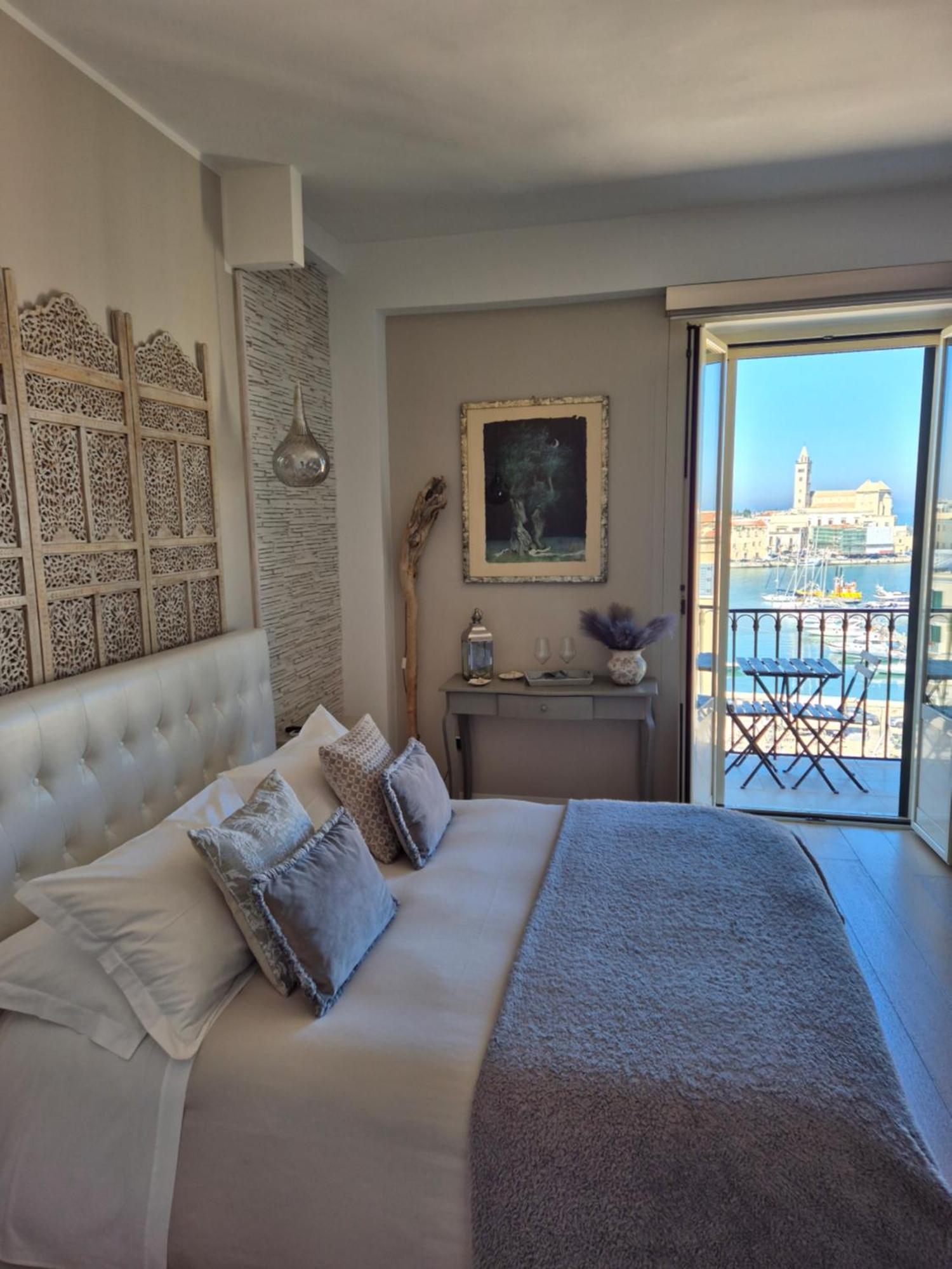Le Dimore Di Don Corrado Trani Exterior photo